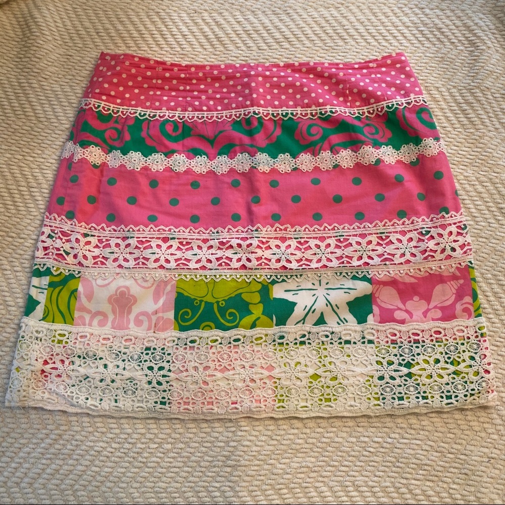 Lily Pulitzer patterned skirt! Perfect for summer.